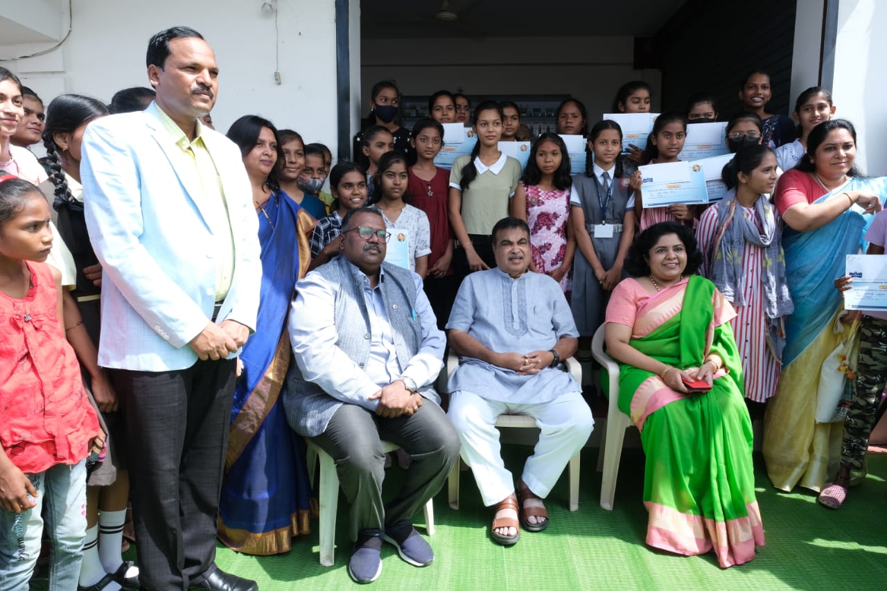 Image gallery image